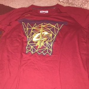 Cleveland Cavs T shirt